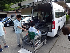 車輌のﾘﾌﾄ研修会