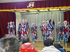 館盆踊りｸﾗﾌﾞ様による慰問